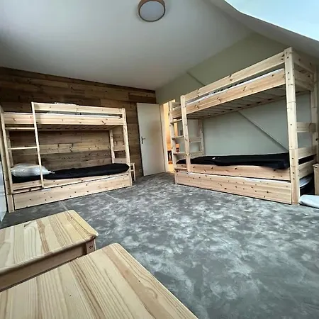 - Charreire * Picherande